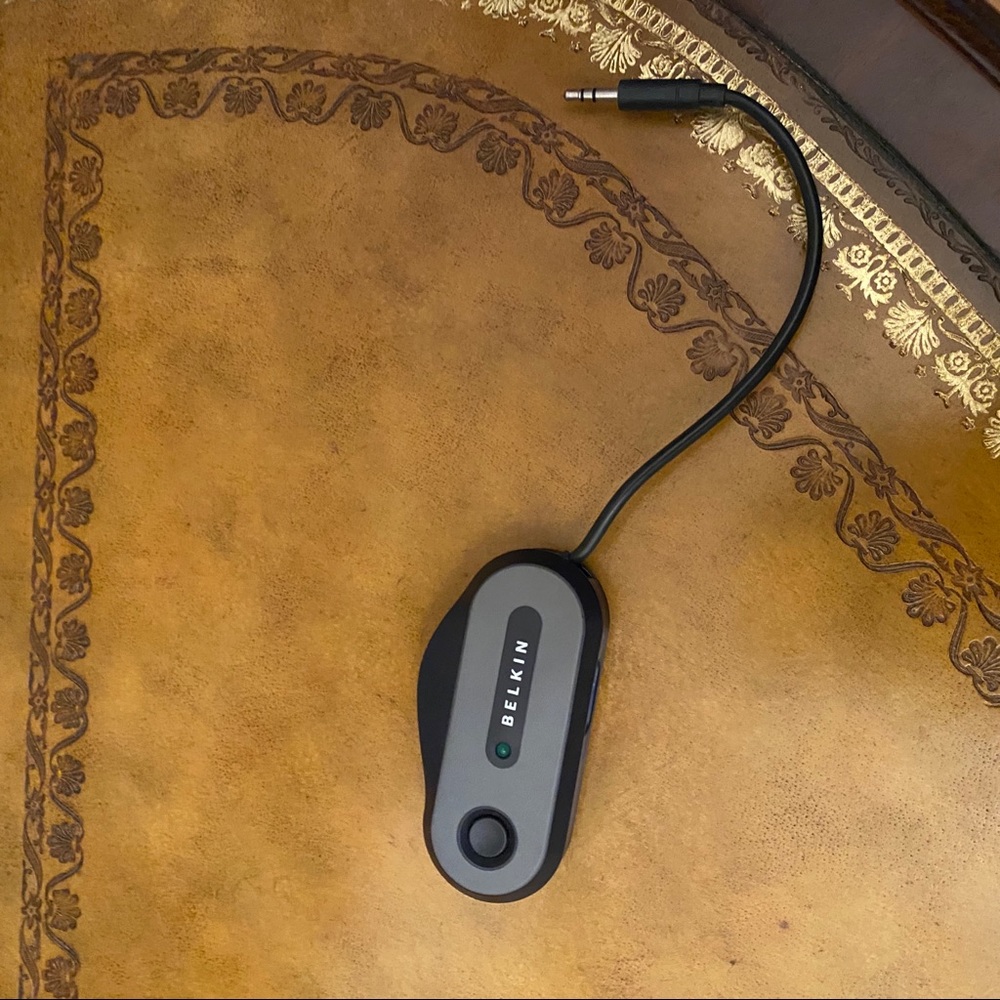 Belkin TuneCast Mobile FM Transmitter